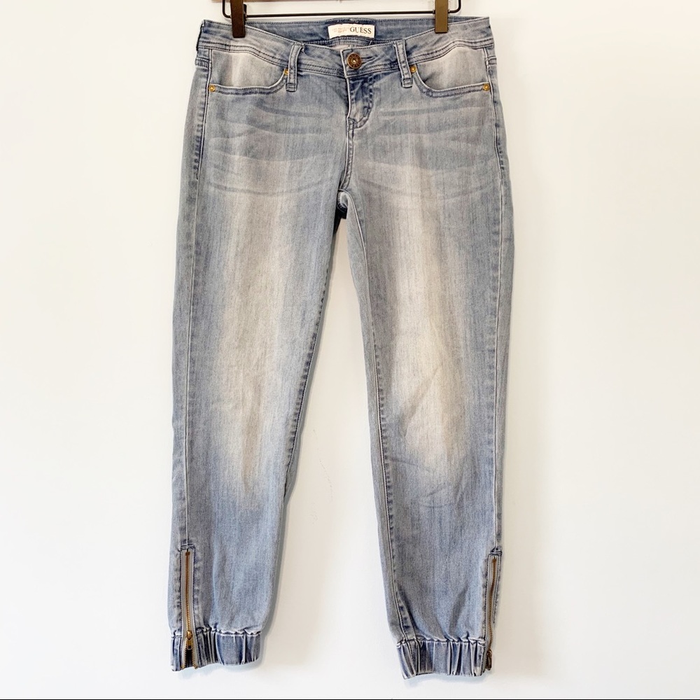 GUESS jogger style ankle zipper cropped  jeans 29